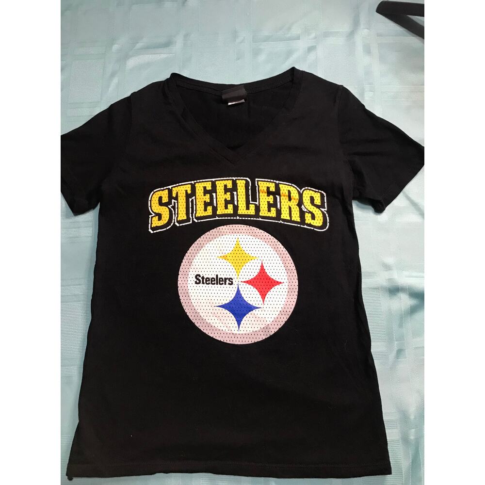 NFL Team Apparel Pittsburgh Steelers Shirt Black V‎ Neck Graphic Tee Womens S